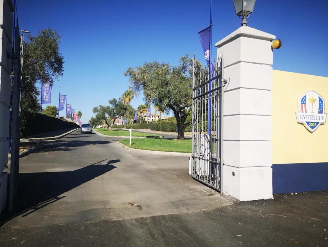 Holidays Homes Rome Golf Appartamenti Marco Simone Aeb Εξωτερικό φωτογραφία