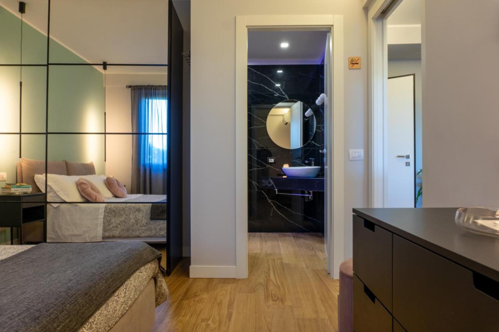 Holidays Homes Rome Golf Appartamenti Marco Simone Aeb Εξωτερικό φωτογραφία